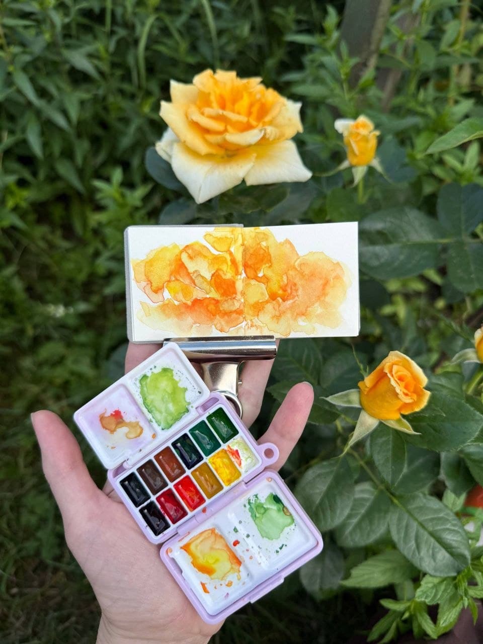 🎨 Мы уже показывали эту акварель, помните наши посты с выкрасками от Гульнары